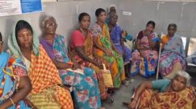 lack-of-pharmacist-elderly-people-waiting-for-hours-to-buy-pills-at-puducherry-phc