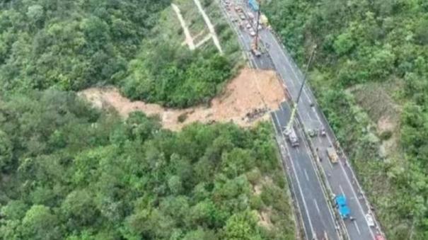 24 killed in highway collapse in China