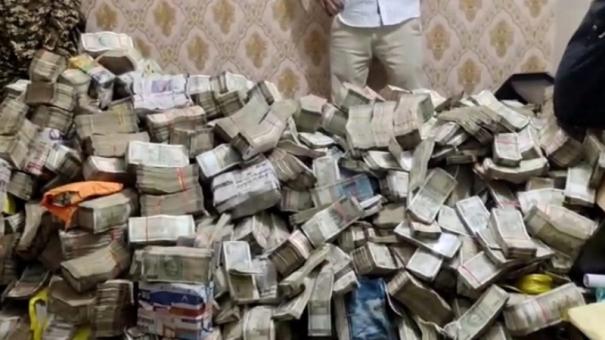 20 crore and counting, ED recovers huge cash haul at home of Jharkhand minister's secretary's household help