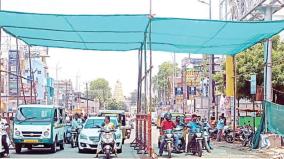pasumai-pandhal-near-traffic-signal