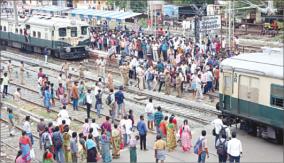 passengers-stage-protest-against-long-stoppage-of-electric-train