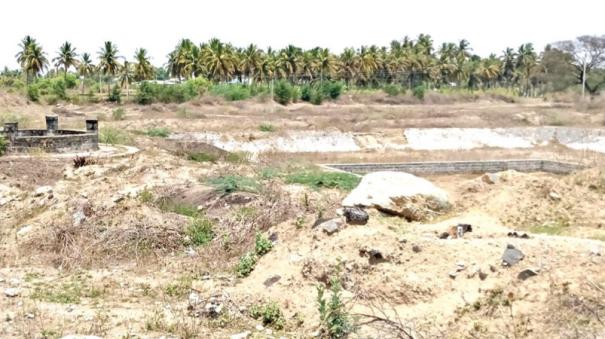 Dharmapuri farmers request to drain water bodies and save rain water