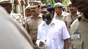 coimbatore-court-allows-shavukku-shankar-to-be-interrogated-in-police-custody-for-one-day