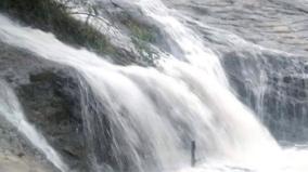 flooding-at-kumbakarai-falls-bathing-prohibited-for-tourists