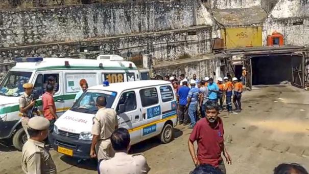 Rajasthan: 14 Hindustan Copper Limited officials rescued, 1 dead after mine lift collapses