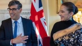 manisha-koirala-meets-uk-pm-rishi-sunak-photos-gone-viral