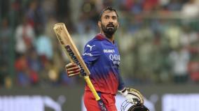 rcb-s-dinesh-karthik-receives-guard-of-honour-after-defeat-to-rr-hinting-it-could-be-his-last-ipl-game