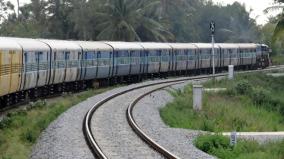 sudden-smoke-causes-commotion-in-the-intercity-train
