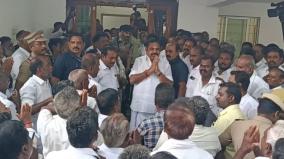 eps-thanks-to-edappadi-admk-cadres