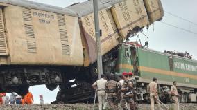 safety-of-train-passengers-should-be-ensured