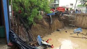 delhi-vasant-vihar-wall-collapse-body-of-labourer-recovered-from-debris