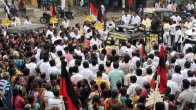 minister-anbil-mahesh-campaigns-in-vikravandi