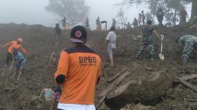 landslide-kills-11-at-illegal-gold-mine-in-indonesia