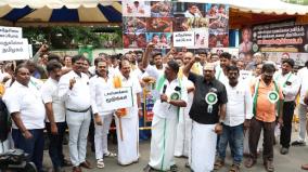 demand-to-open-toddy-shops-on-tamil-nadu-tn-farmers-association-protest