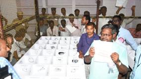 vikravandi-byelection-dmk-leads-in-postal-ballot