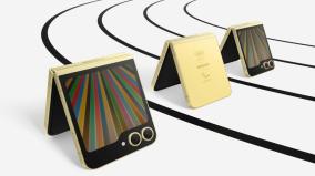 samsung-galaxy-z-flip-6-olympic-edition-presented-to-paris-athletes