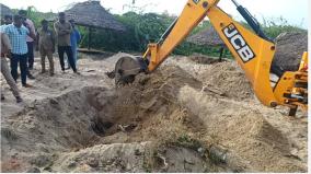 exhumation-and-autopsy-of-buried-camel-at-pondy-marina