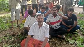 roadside-trees-being-felled-on-succession-on-theni-volunteers-fighting-to-stop-it