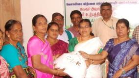 farmers-selling-masala-powder-packages-mentoring-alanganallur-farmers