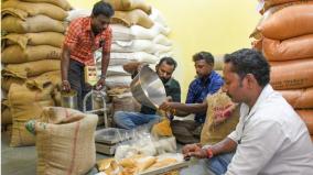 salem-seeringapalayam-ration-shop-selling-ration-items-in-packets