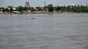 flood-in-cauvery-kollidam-rivers-police-alert-people