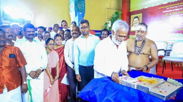 Silver Chariot at Kalikambal Temple at a cost of Rs.2.17 Crore