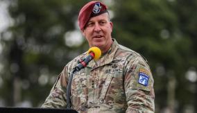 us-general-visits-middle-east-as-fears-of-war-grow