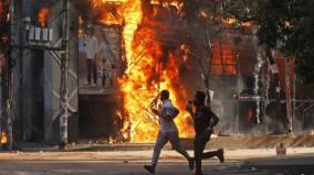 bangladesh-protests-renewed-clashes-leave-nearly-100-dead-india-issues-travel-advisory-amid-growing-unrest