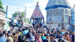 festival-at-the-famous-kameeswarar-temple-in-puducherry