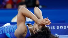 vinesh-phogat-hospitalised-due-to-dehydration-after-gold-medal-bout-setback