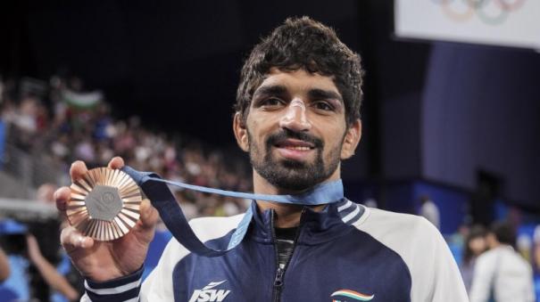 Shedding 4.6 kg in 10 hours Aman Sehrawat clears weighin wins Olympic explained