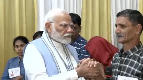 wayanad-prime-minister-modi-met-the-people-affected-by-the-calamity-and-consoled-them