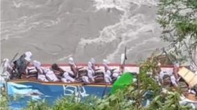 indian-bus-carrying-40-passengers-plunges-into-river-in-nepal