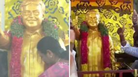 premalatha-inaugurated-the-statue-of-vijayakanth-at-the-dmdk-office-in-chennai