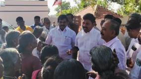 public-surrounded-perambalur-mp-when-he-came-for-thanks-giving