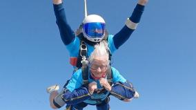 102-year-old-manette-baillie-becomes-britain-oldest-skydiver