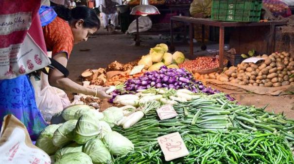 Vegetable prices fall in koyambedu market