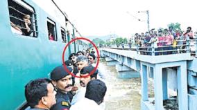 andhra-cm-chandrababu-naidu-escapes-unscathed-in-near-miss-train-accident