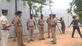 work-of-setting-up-tin-barricade-on-vadalur-vallalar-sathya-gnana-sabha-has-started-at-cuddalore