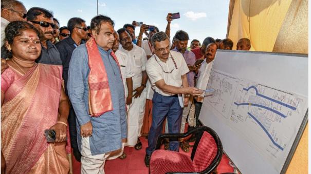 Nitin Gadkari Review on Thanjavur - Vikravandi Bypass 