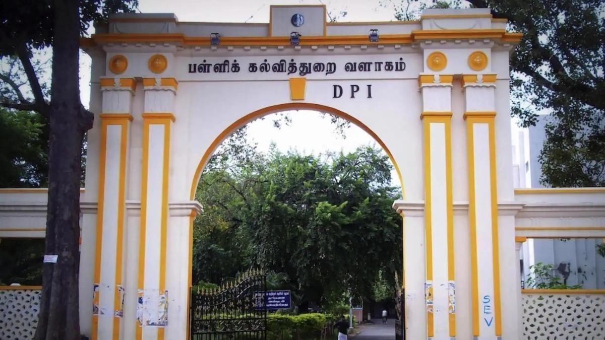 மாணவர் எண்ணிக்கையை நேரடியாக ஆய்வு செய்ய மாவட்ட அலுவலர்களுக்கு தொடக்கக் கல்வித் துறை உத்தரவு