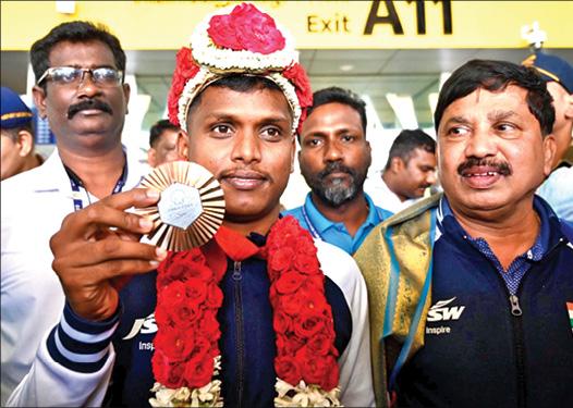 grand welcome for mariyappan thangavelu