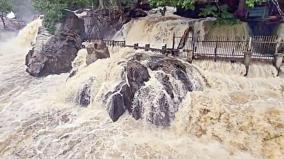 water-flow-in-hogenakkal-cauvery-river-to-18-thousand-cubic-feet