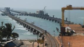 fishermen-decide-to-blockade-the-new-pampan-railway-bridge