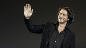 shah-rukh-khan-talks-to-act-in-stree-2-directors-film