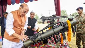 rajnath-singh-performs-shashtra-puja-at-sukhana-cantonment-on-vijaya-dashmi