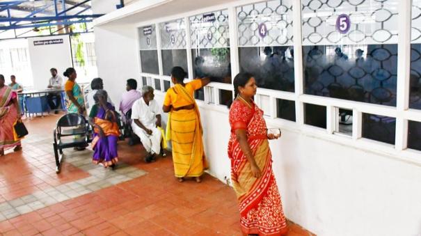 Dindigul: Fewer Crowd on Grievance Meeting - Public Focus on Other Work Due to Rain