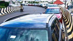 northeast-monsoon-cars-lined-up-on-velachery-flyover-as-a-precaution