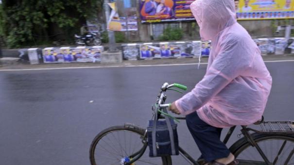 Heavy rains lash parts of Andhra