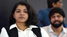 vinesh-bajrang-exemption-of-trail-hits-protest-former-wrestler-sakshi-malik